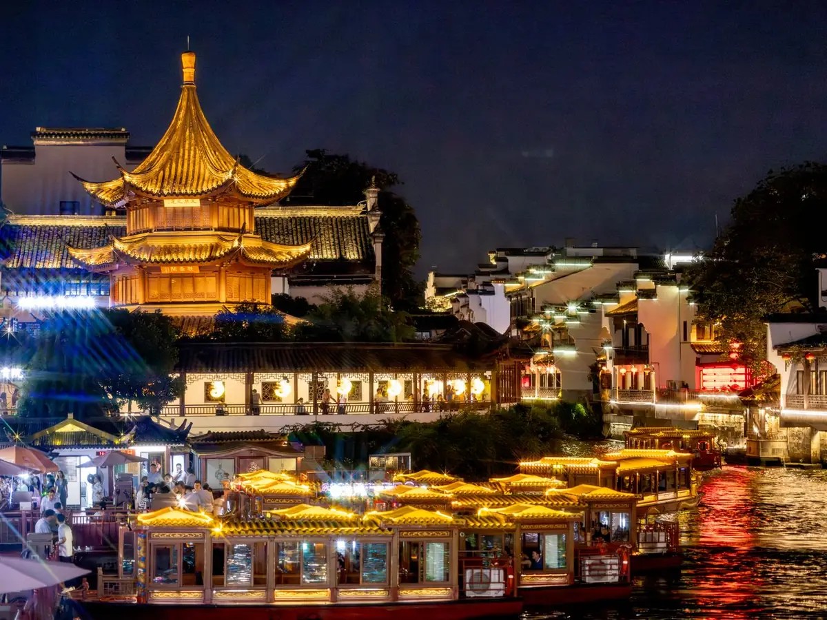案例配图：南京秦淮河夫子庙夜景
